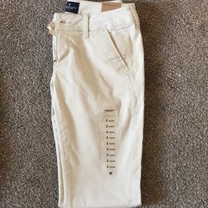 American Eagle khaki Pants